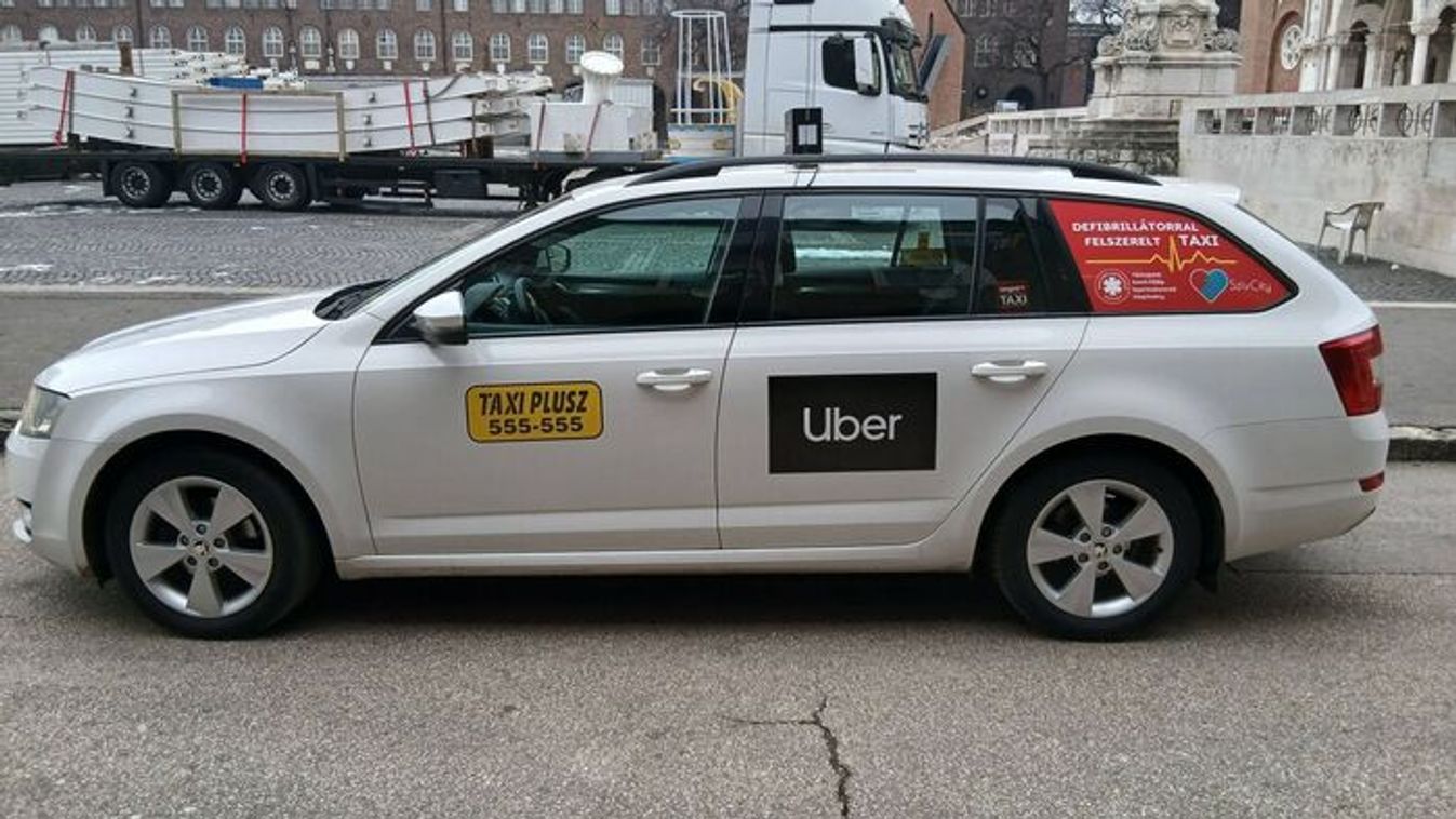 Szegeden állt szolgálatba Magyarország első életmentő taxija
