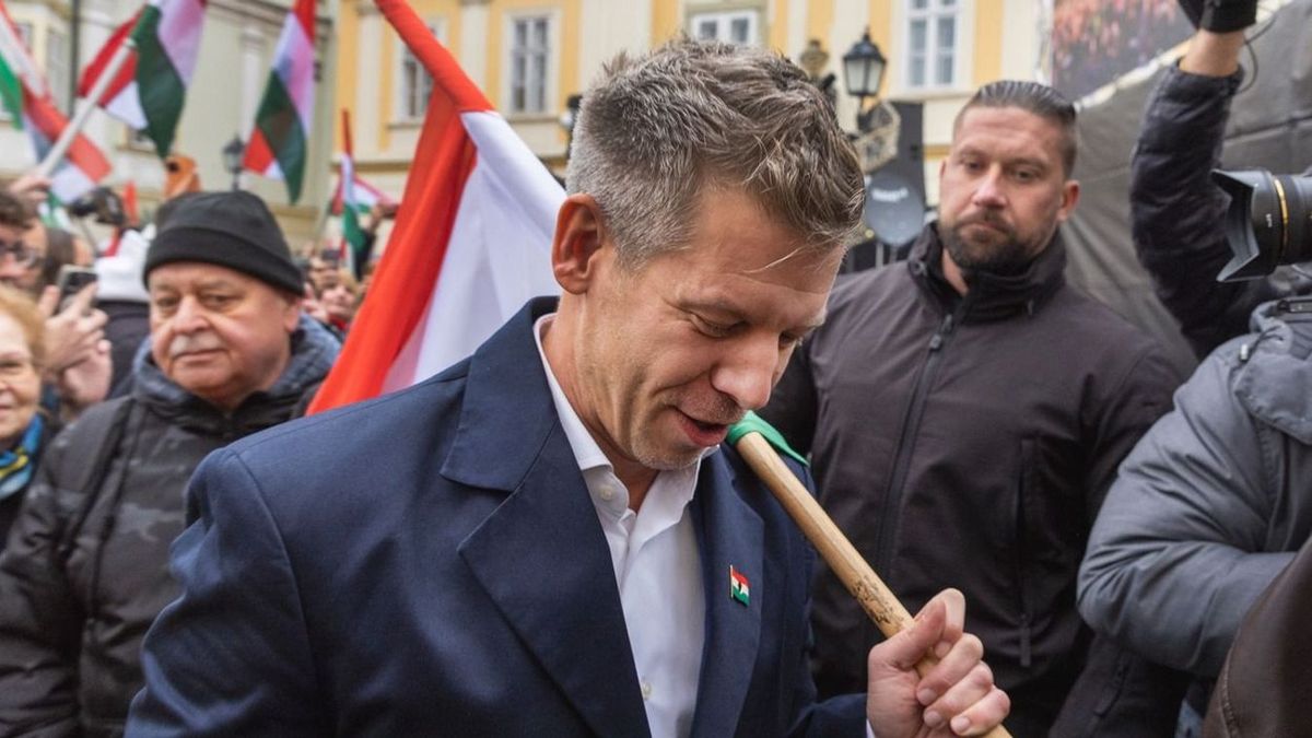 Magyar Péter módszeresen számol le a riválisaival. (Fotó: Mirkó István)
