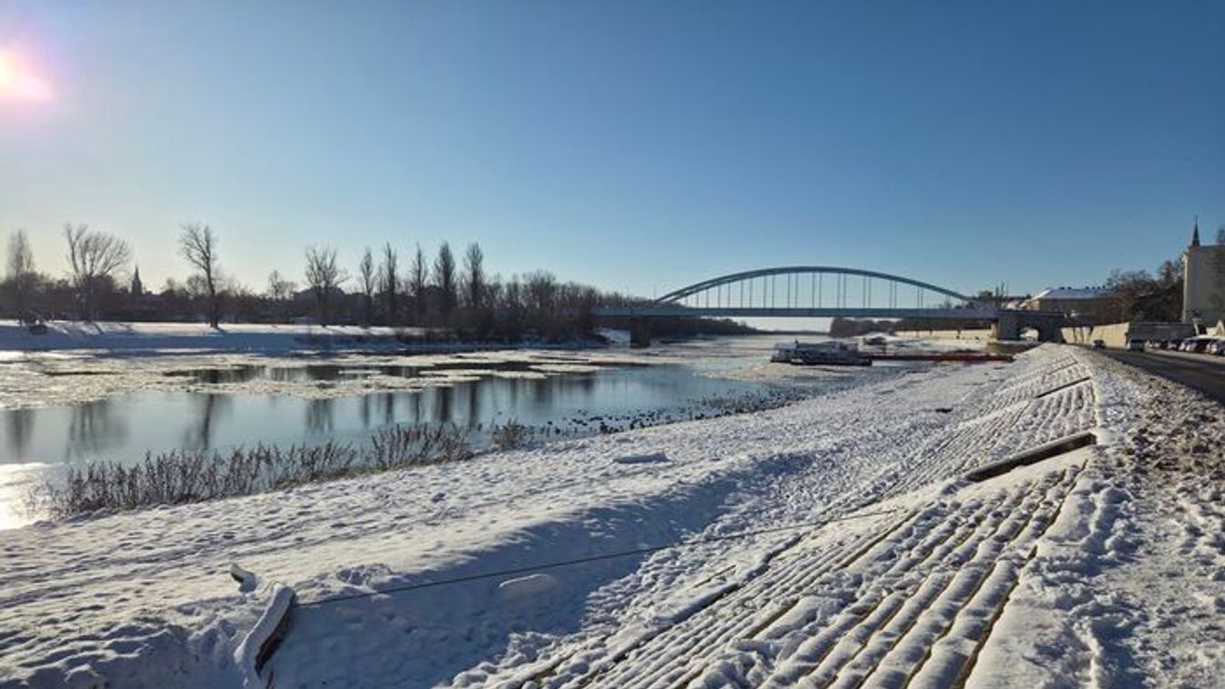Jó reggelt Szeged! Kezdje itt a napot vasárnap reggel!