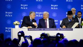 Megalakult a Béketanács, Trump kemény vezetőnek nevezte Orbán Viktort
