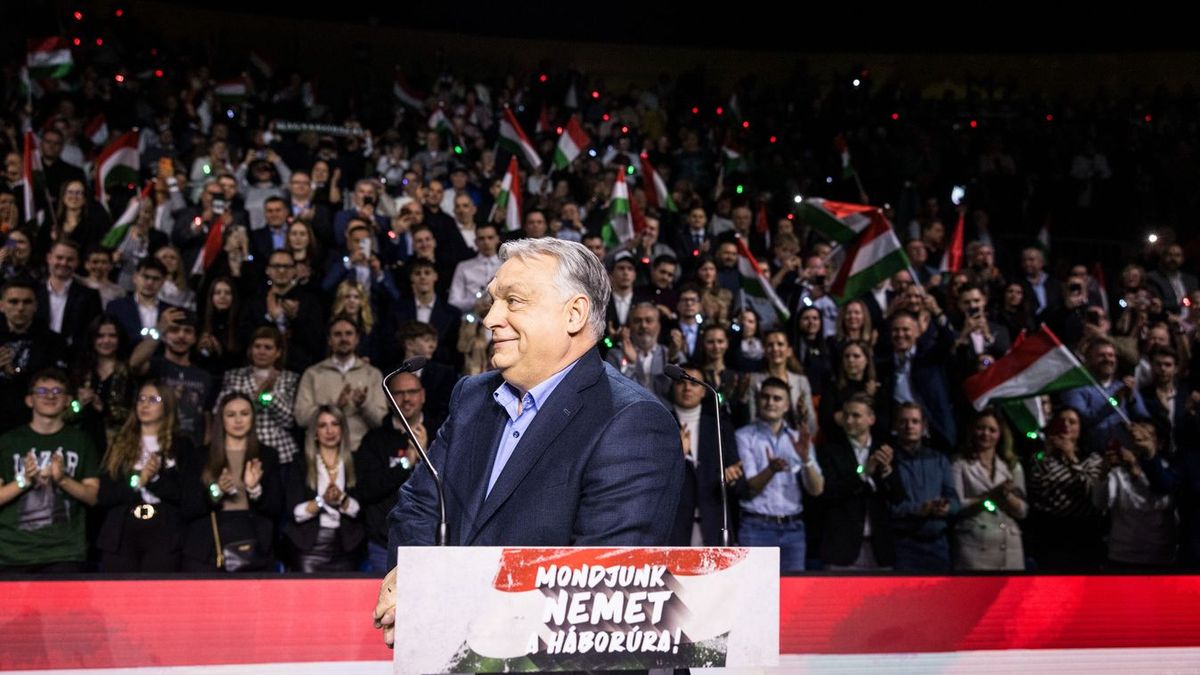 Orbán Viktor szerint a 2026-os választás egyik tétje, hogy Magyarországot pénzügyi rabszolgaságba engedjük-e