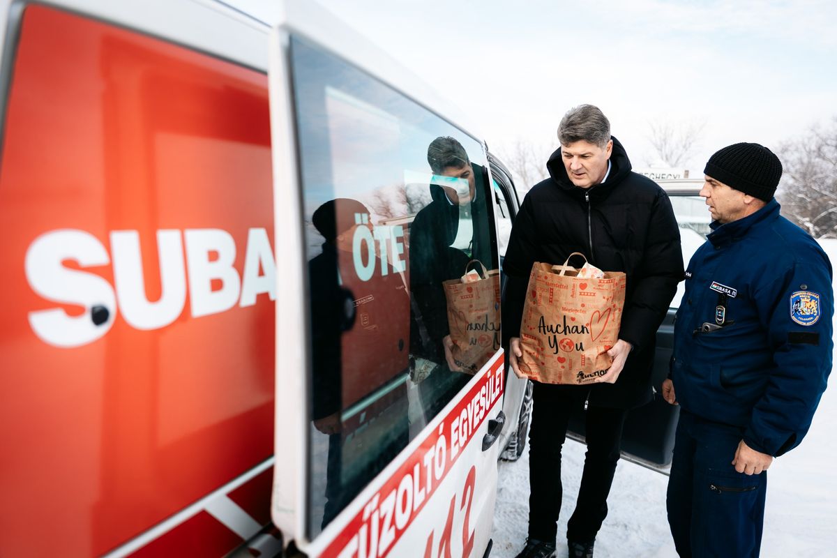 Mihálffy Béla képviselő két fronton is segített a rászorulóknak Szegeden
