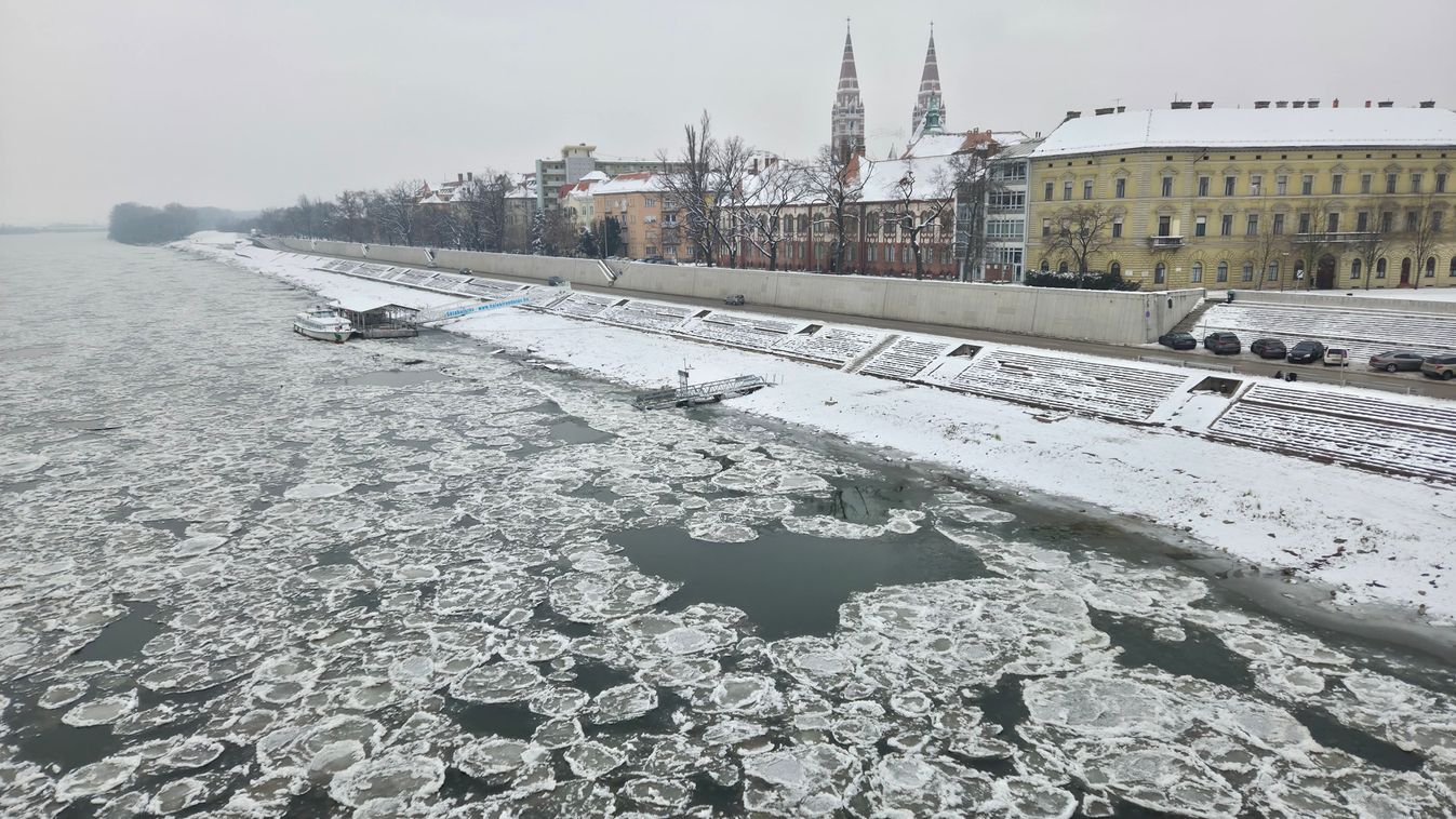 Mától teljes hajózási tilalom lépett életbe a Tiszán