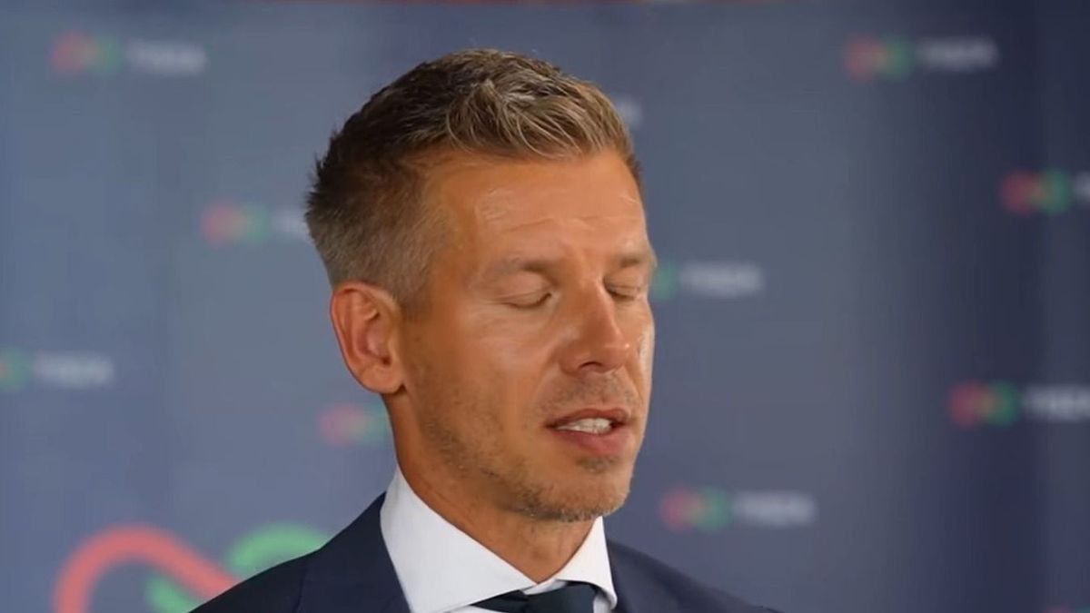 A lázadás kínos helyzetbe hozza Magyar Pétert. (Fotó: YouTube)