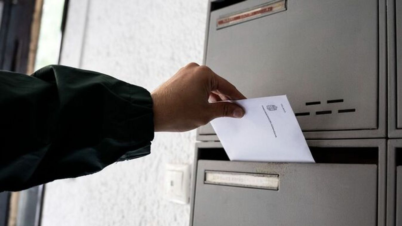 Megkezdődik a nemzeti petíció postázása +videó
