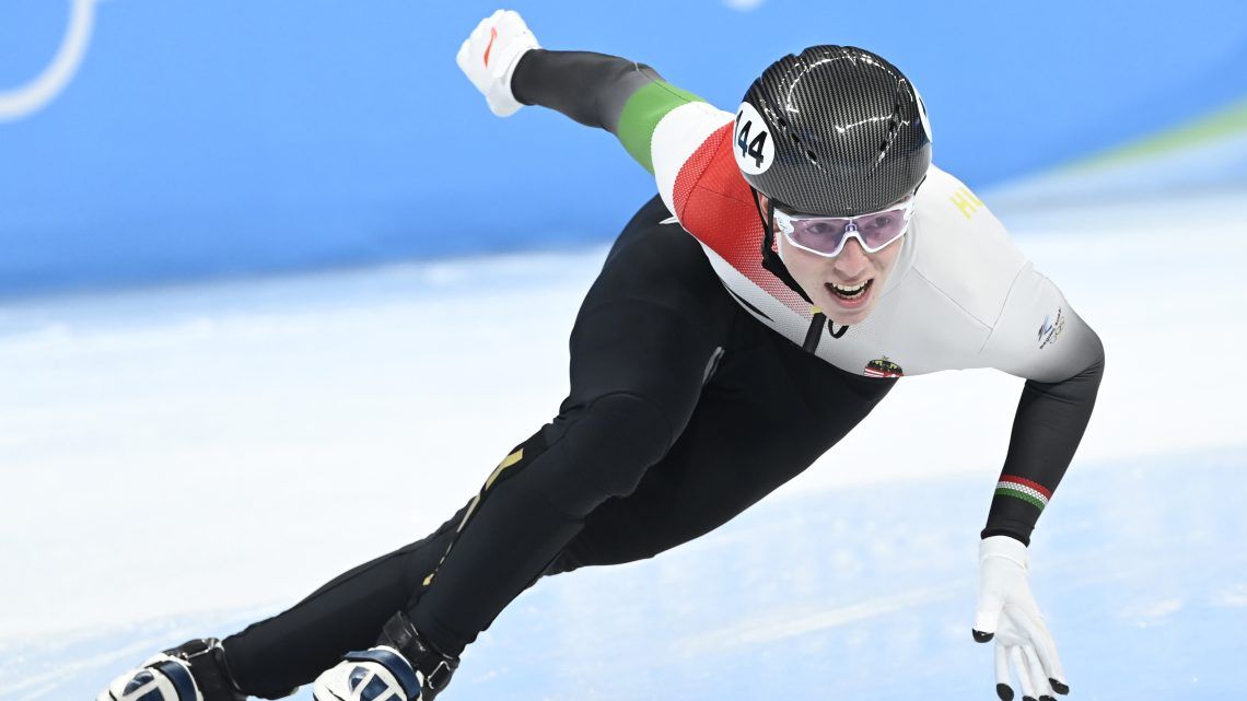 Nem kell sokat várni a téli olimpia rajtjáig. Nógrádi Bence a férfi váltó tagjaként versenyez majd. (Fotó: MTI)