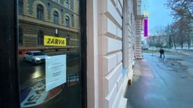 Rendőrségi intézkedés: lakat került egy szegedi szórakozóhelyre