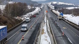 Teljesen megújul a KRESZ: gyalogos, bringás, autós is érintett