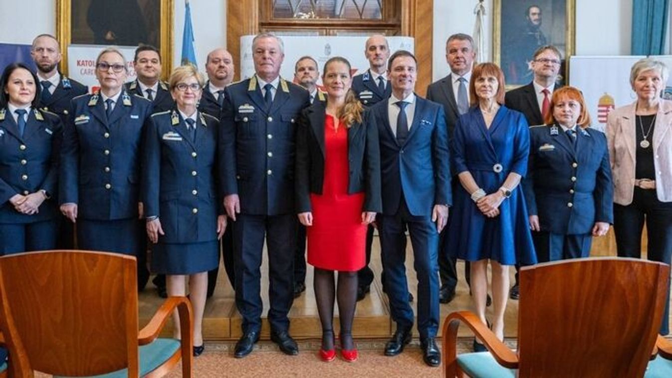 Elismerést hozott Szegedre az áldozatokért végzett rendőri munka