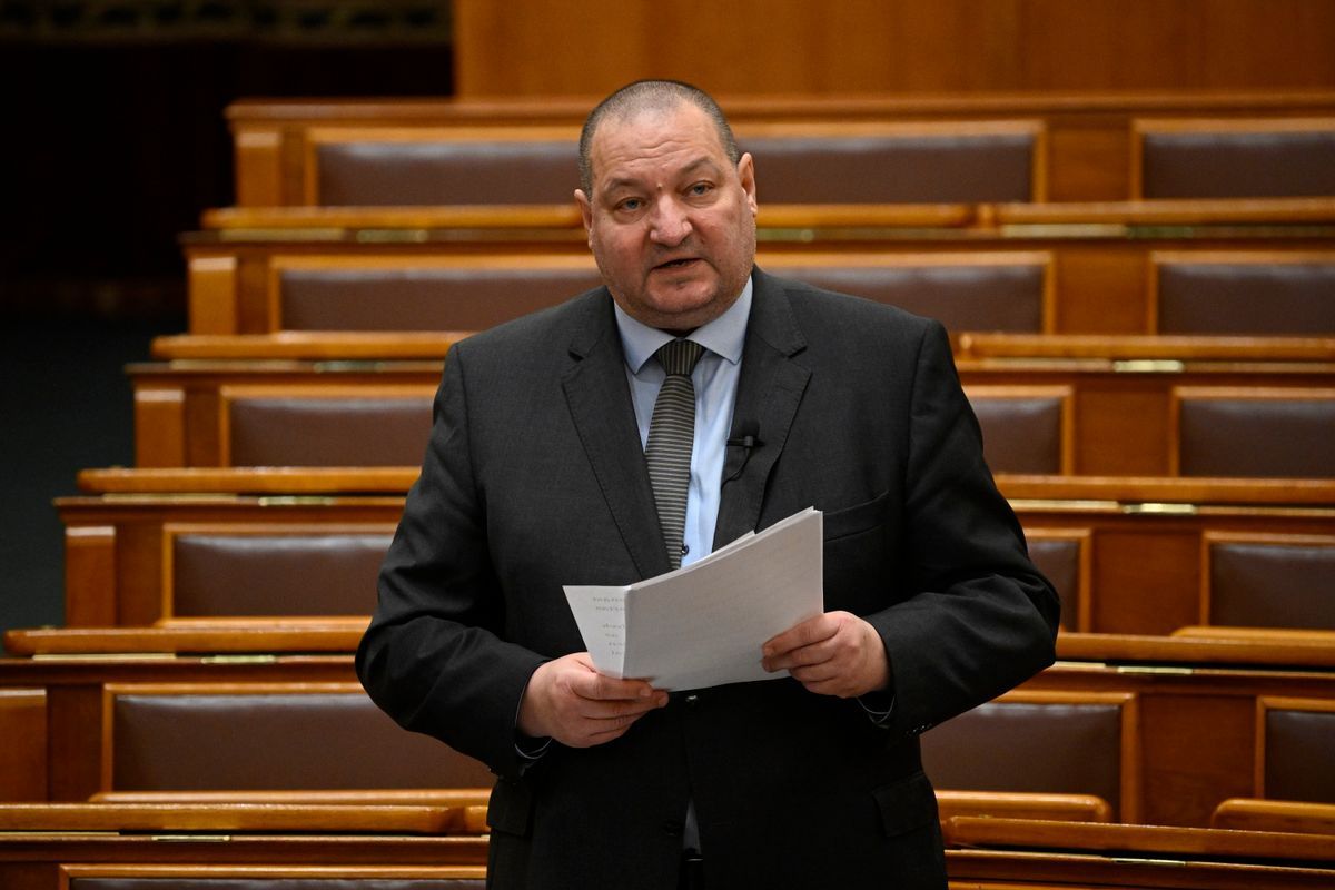 Németh Szilárd szerint a nemzeti petíció nemcsak háborús, hanem megélhetési kérdés is