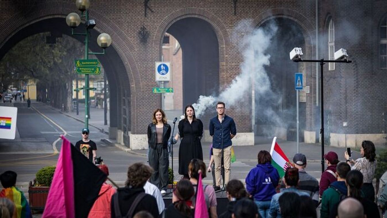 A Momentum szegedi szervezete egy emberként állt be a Tisza Párt mögé, sokuknak ez az utolsó szalmaszál