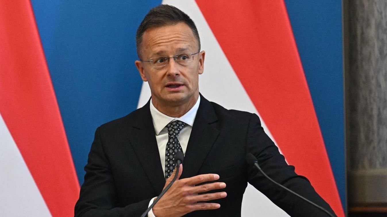 Szijjártó Péter: Magyarország blokkolja a 90 milliárd eurós ukrán hitelt +videó