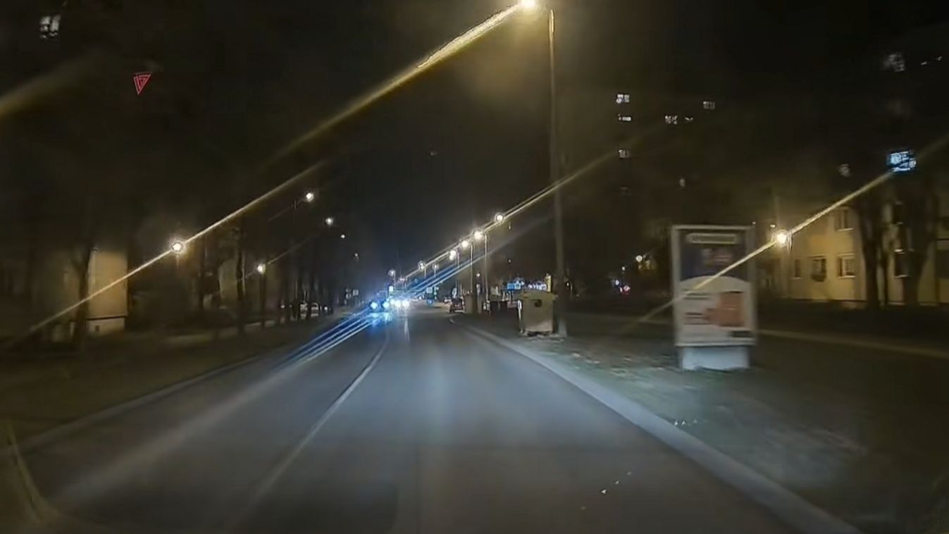 Pillanatokon múlt egy frontális ütközés Tarjánban + videó