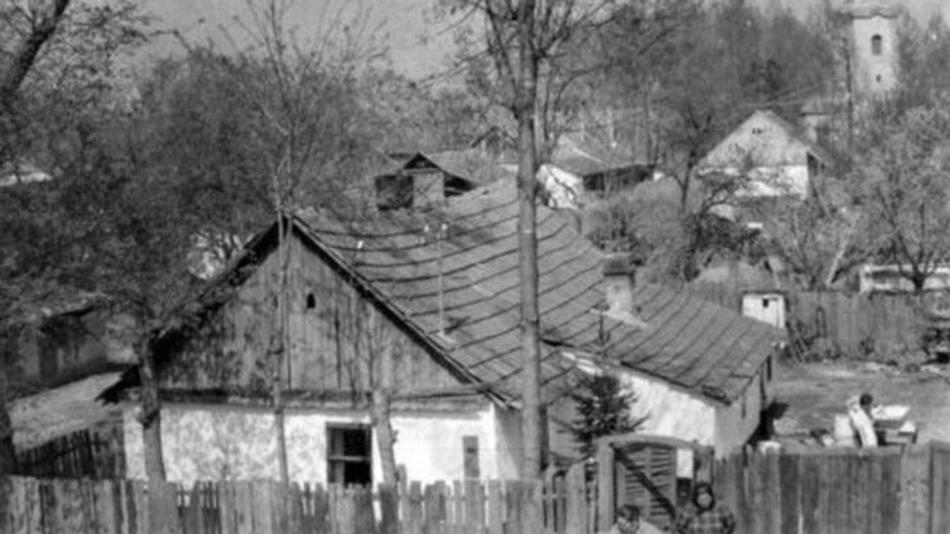 100 éve Szeged: amikor a kántorválasztás bíróságra vitte Tápét