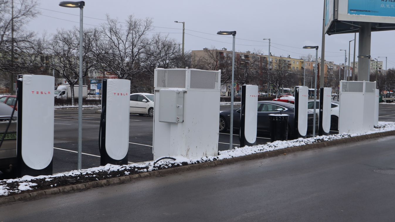 Már üzemel Szeged legújabb töltőállomása +fotók +videó