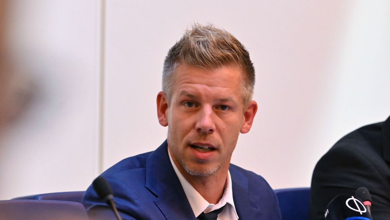 Ebben a három kérdésben még a Tisza-tábor is biztosan kormánypárti