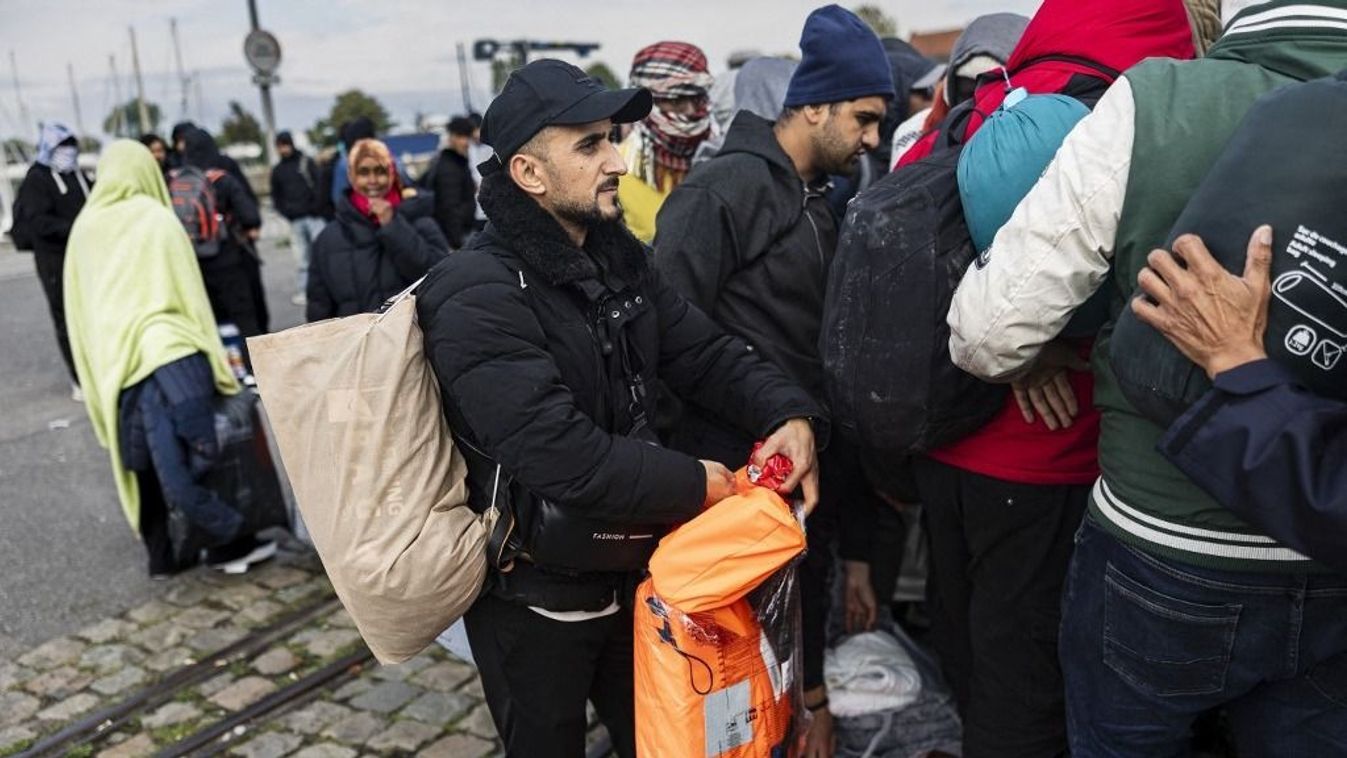 A migrációs paktum Magyarország biztonságát veszélyeztetné