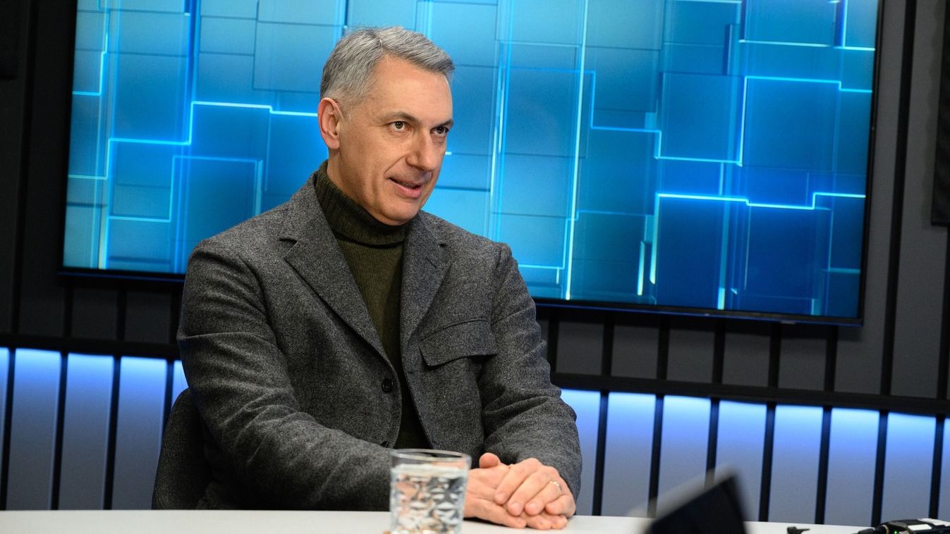 Lázár János: Nem migrációra, hanem integrációra van szükség