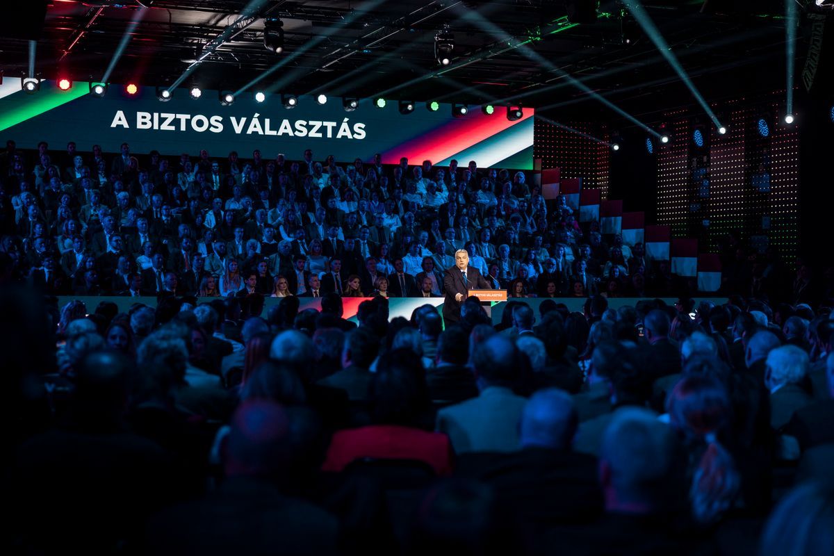 Orbán Viktor évértékelő beszédének legfontosabb elemei közé tartozik az elmúlt 15 év eredményeinek bemutatása