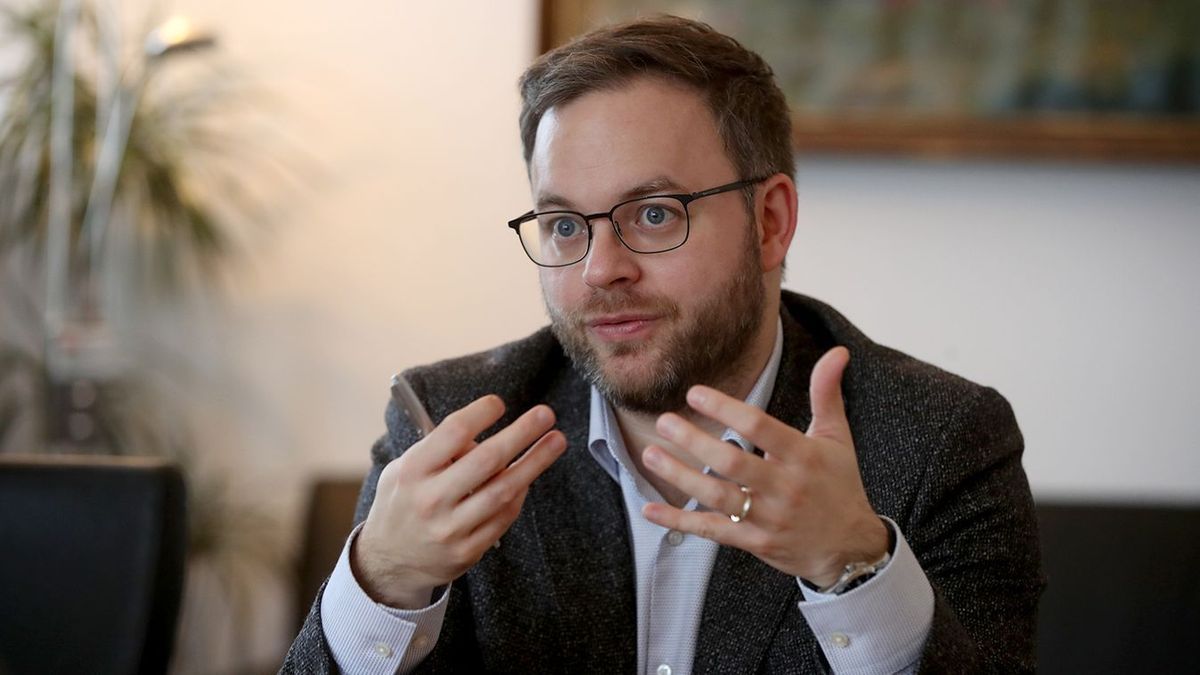 Nemzeti petícióval véleményt mondhatnak a magyarok