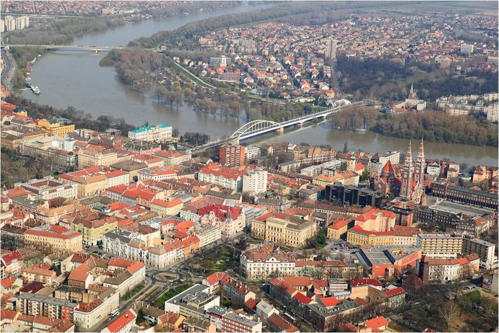  A magyar családokat a rezsicsökkentés védi meg a piaci áraktól.