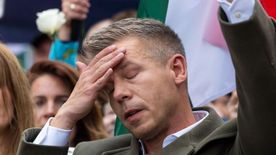 Menczer Tamás: beismerés után kérdések Magyar Péter hitelességéről