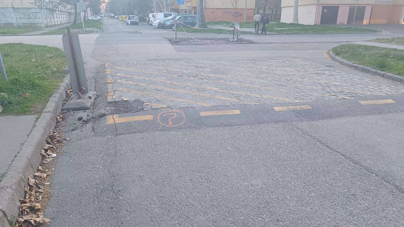 Egyre több félbehagyott útfelújítás Szegeden: sok helyen állnak a munkák +fotók