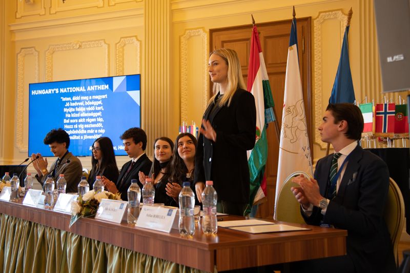 Szegeden rendezték meg a Model European Parliament nemzetközi ülését