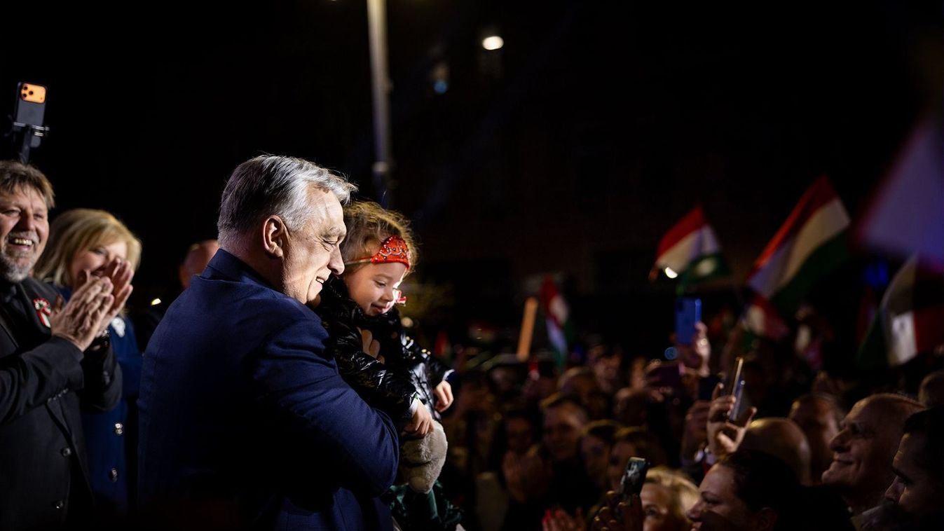 Ennél tündéribb pillanatot nem találni politikai fórumon + videó