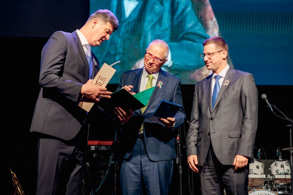 Mihálffy Béla és Gulyás Gergely is mondott köszöntőt a díjátadón. (Fotó: Sahin-Tóth István)