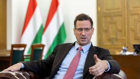 Feljelentést tett a legújabb tiszás hazugságkampány miatt Gulyás Gergely