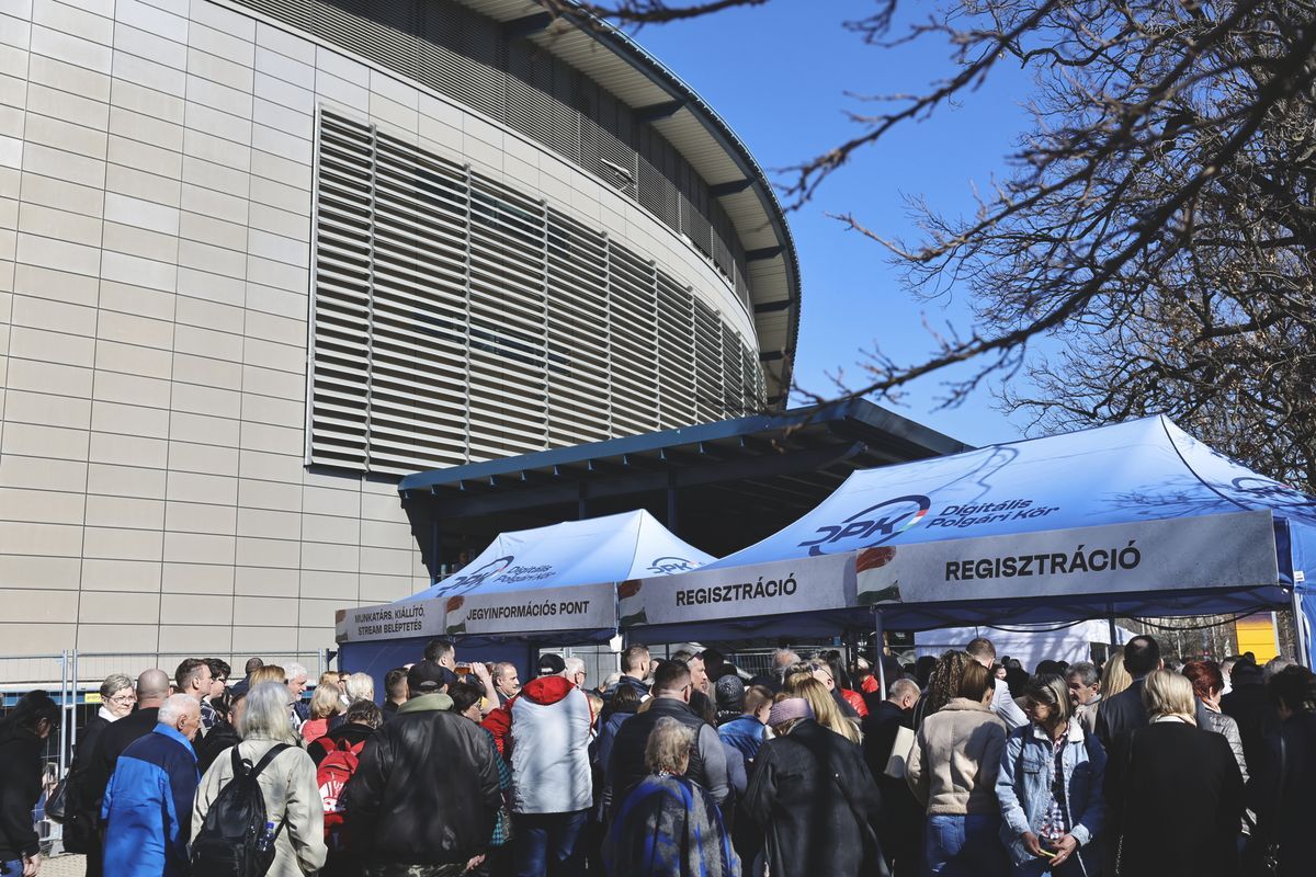 A debreceni háborúellenes gyűlés helyszíne
