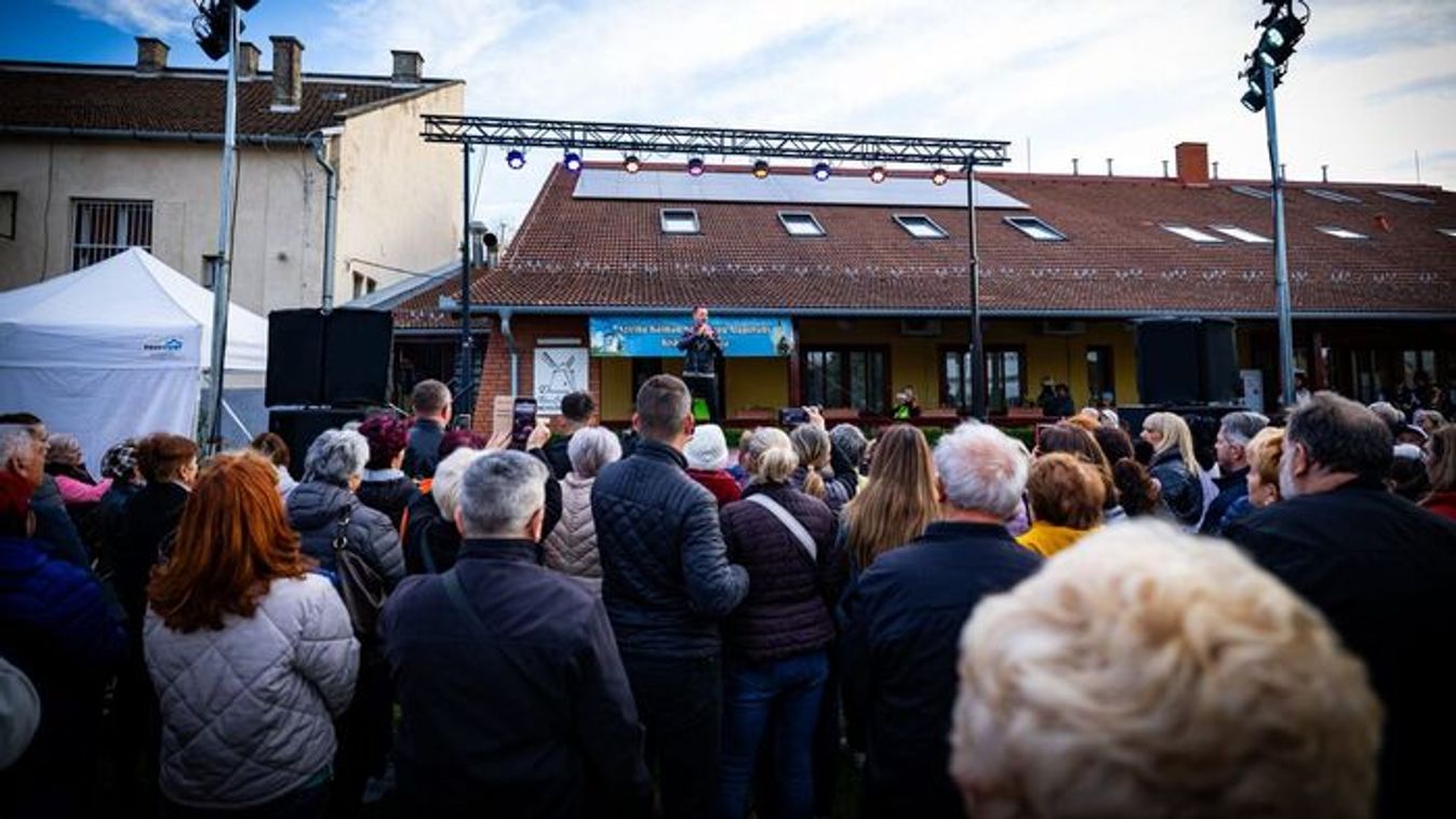 Kiskundorozsma berobbantja a fesztiválszezont: grill, bor és sztárfellépők