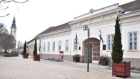 A Tisza párt aktivistái több dorozsmait is megfenyegettek
