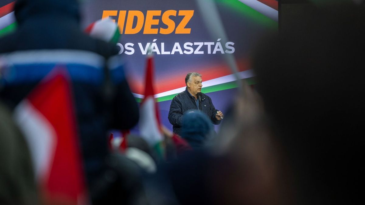 Orbán Viktor miniszterelnök Pécelen