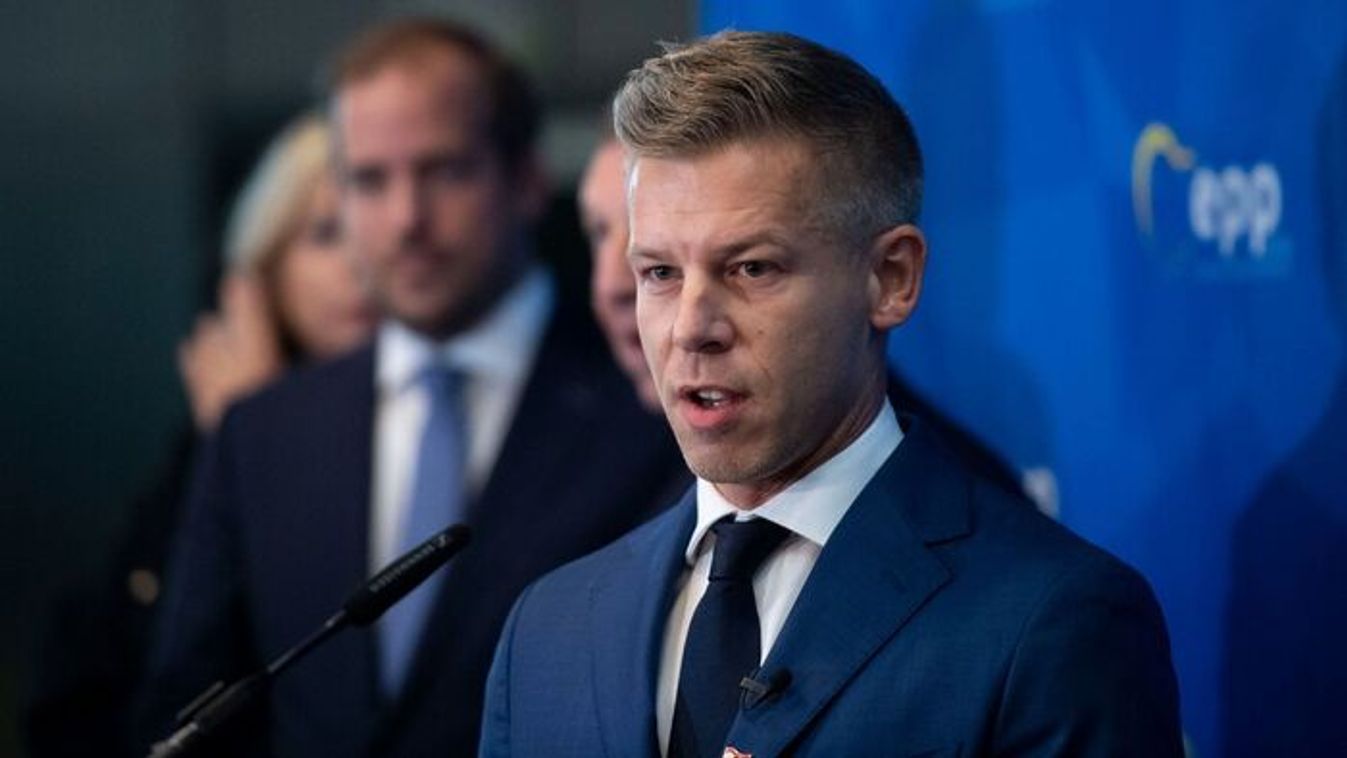 Porhintés lehet Magyar Péter elhatárolódása a Kijevhez füződő szálak tükrében