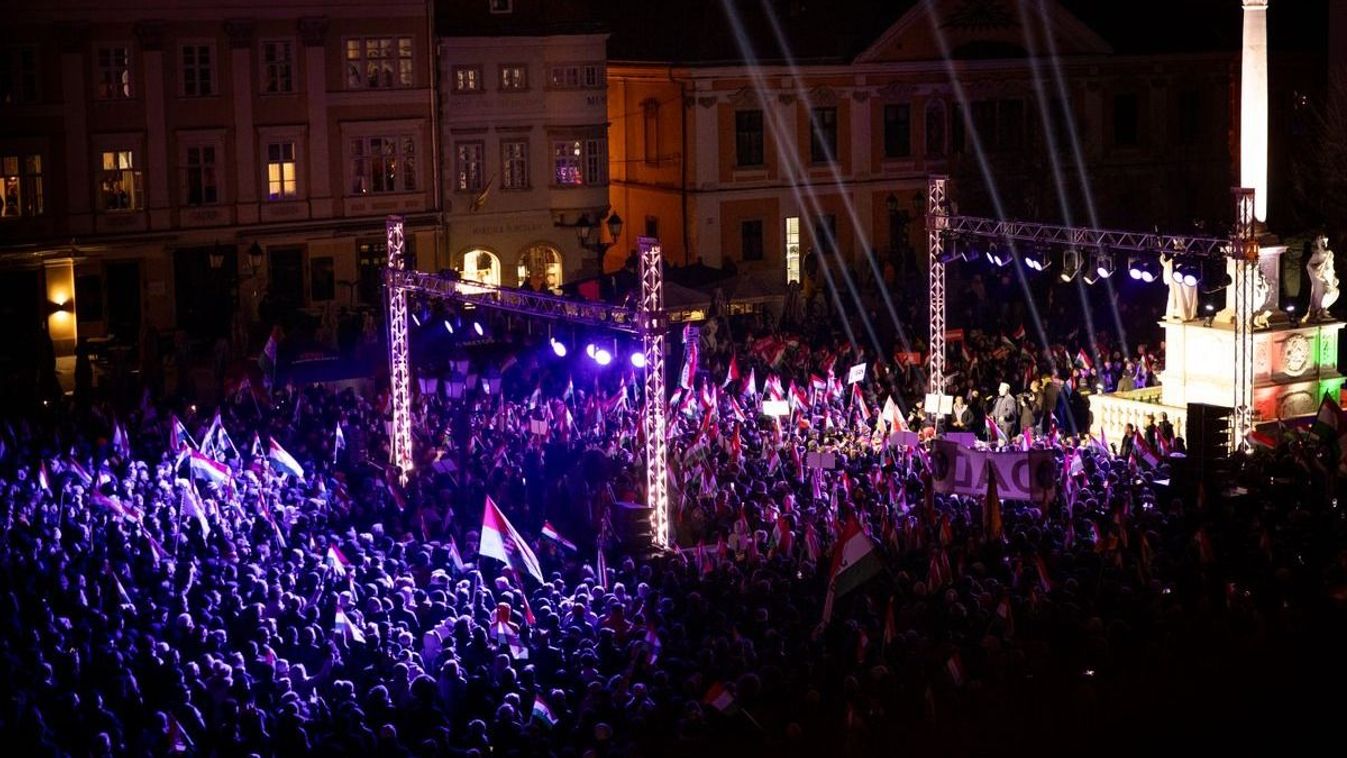 Orbán Viktor: nem engedjük, hogy kifosszák Magyarországot