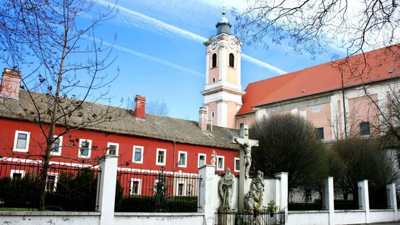 Minoriták Szegeden: Háromszáz éves múltat ünnepel a felsővárosi közösség