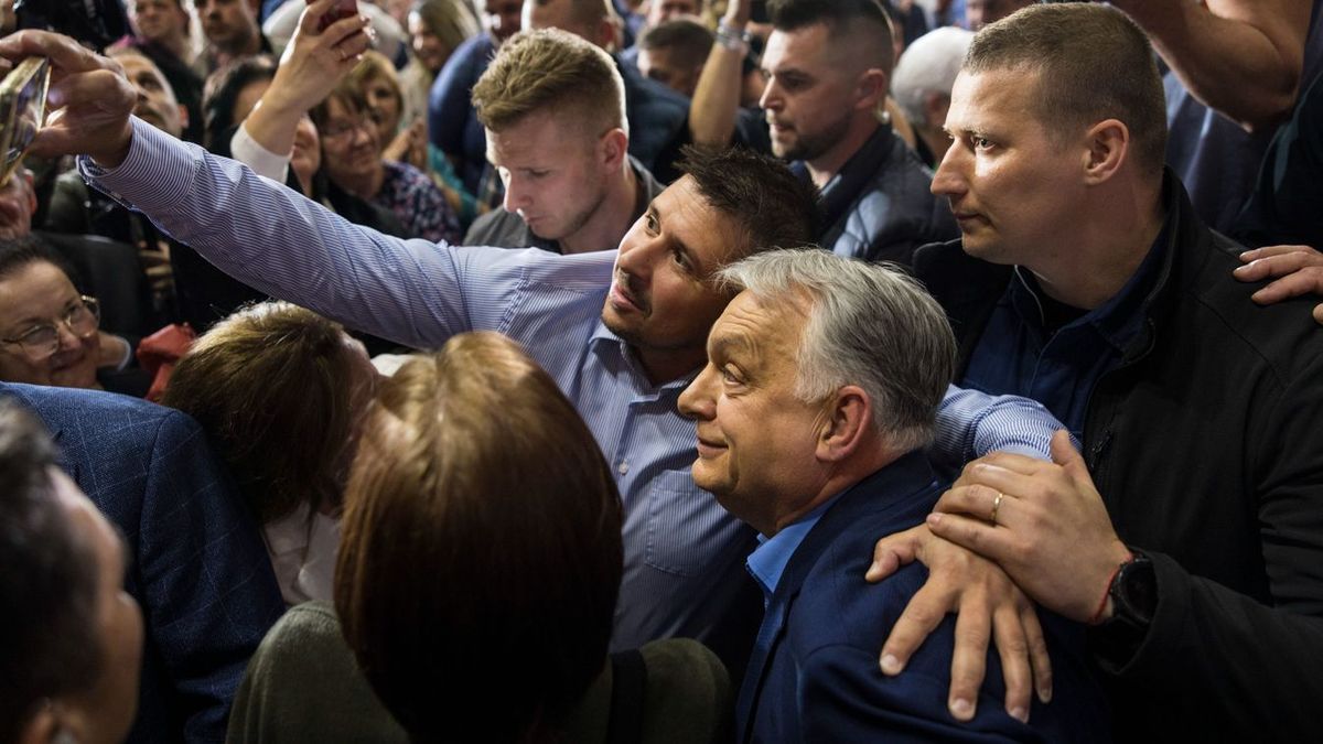 Orbán Viktor kijelentette, hogy a választás tétje a nemzeti érdekek védelme az ukránpárti brüsszeli törekvésekkel szemben. Fotó: Kaiser Ákos