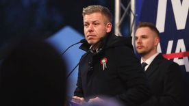Lelepleződött Magyar Péter kamuja a milliós sztárgázsikról