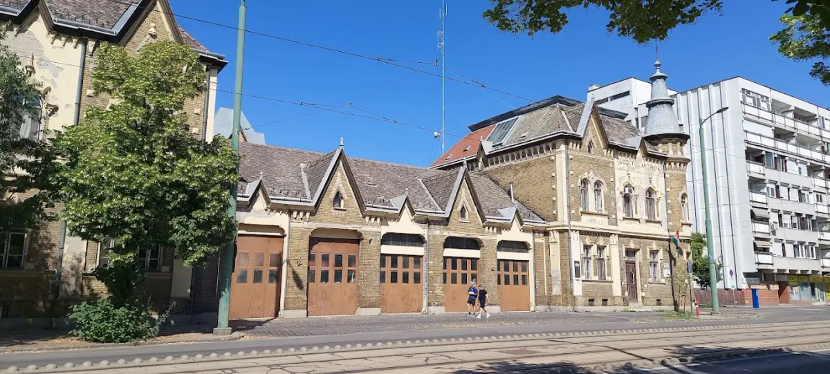 A hálás édesapa szerint a szegedi mentőállomás munkatársai és a bajtársaik embersége nélkül ma már nem ünnepelhetne a családjával. 
