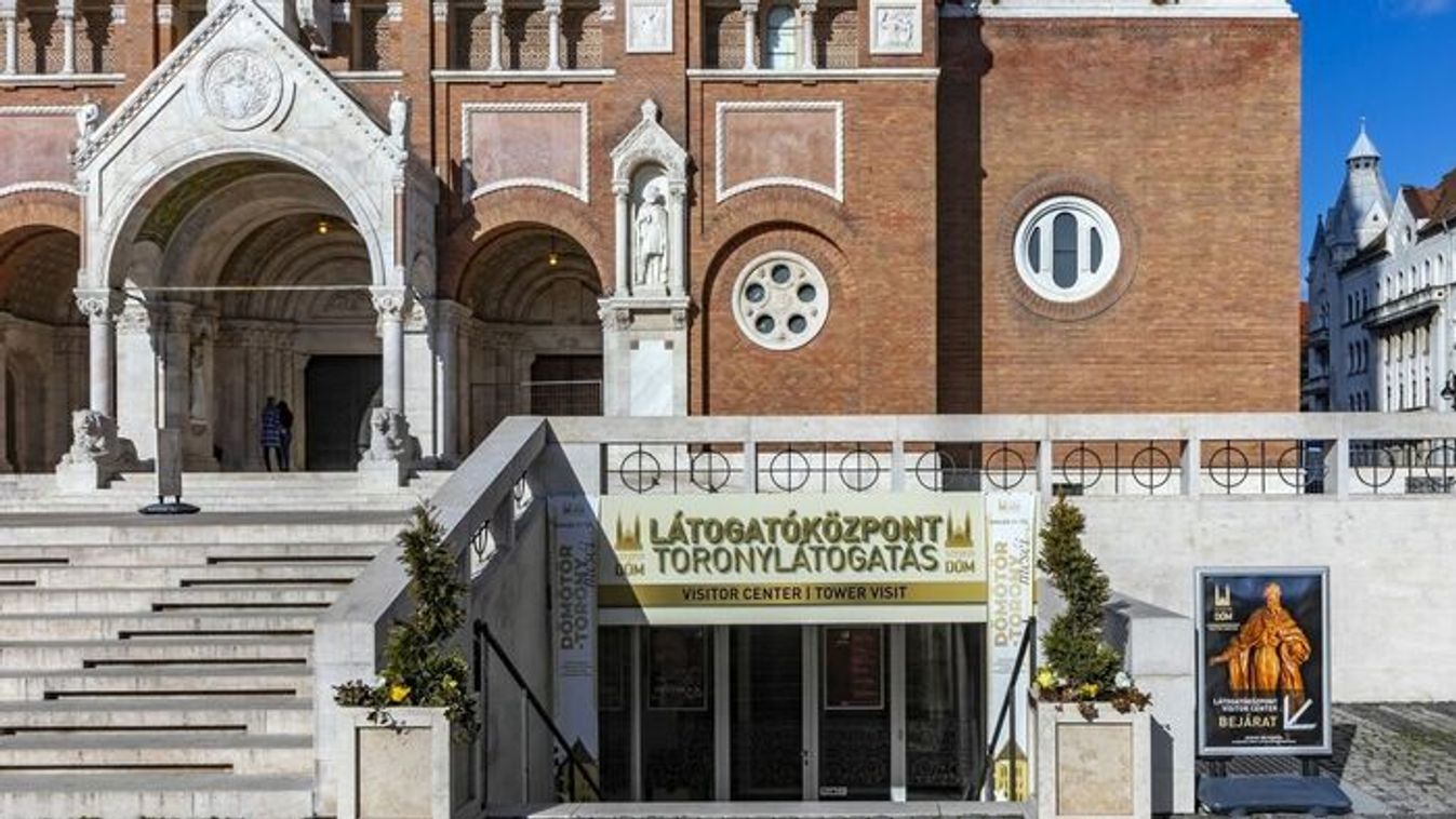 Fényben és magasban: 10 éves a Dóm Látogatóközpont