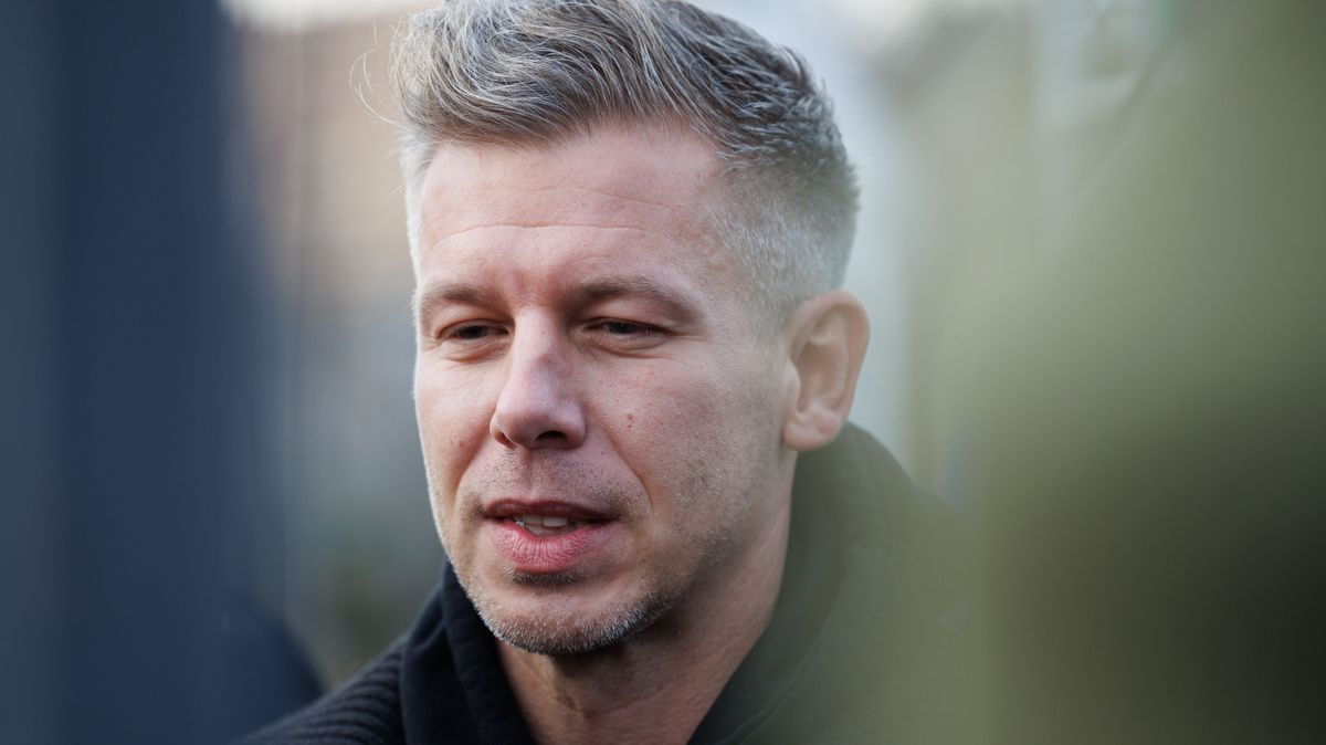 Jelölti hibák árnyékolják be Magyar Péter kampányát