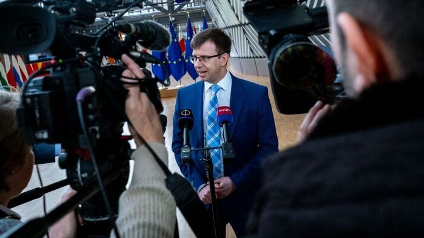 Brüsszel nyomást gyakorol a magyarországi választásokra