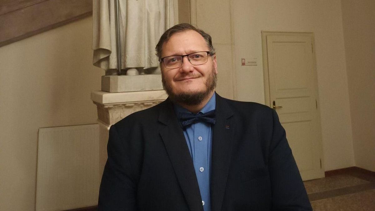 Csercsa Balázs részletes interjúban vallott a Tisza Párt belső ügyeiről. Fotó: Facebook