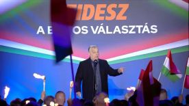 Orbán Viktor: Egy ukránbarát kormánnyal a magyarok pénze Ukrajnába menne +videó