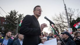 Szijjártó Péter: Egyre nyíltabb az ukrán beavatkozás a magyar választásba