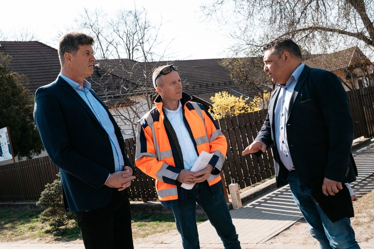 Mihálffy Béla a Homokhátság polgármestereivel szoros együttműködésben rengeteg fejlesztést hozott a térségbe az elmúlt években