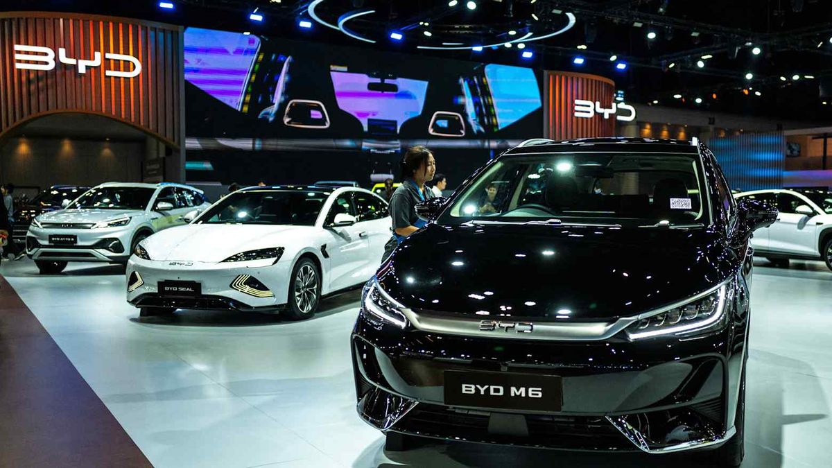 A megugró olajárak és a világpiaci bizonytalanság váratlanul nagy lendületet adhat a BYD nemzetközi terjeszkedésének. Fotó: Reuters