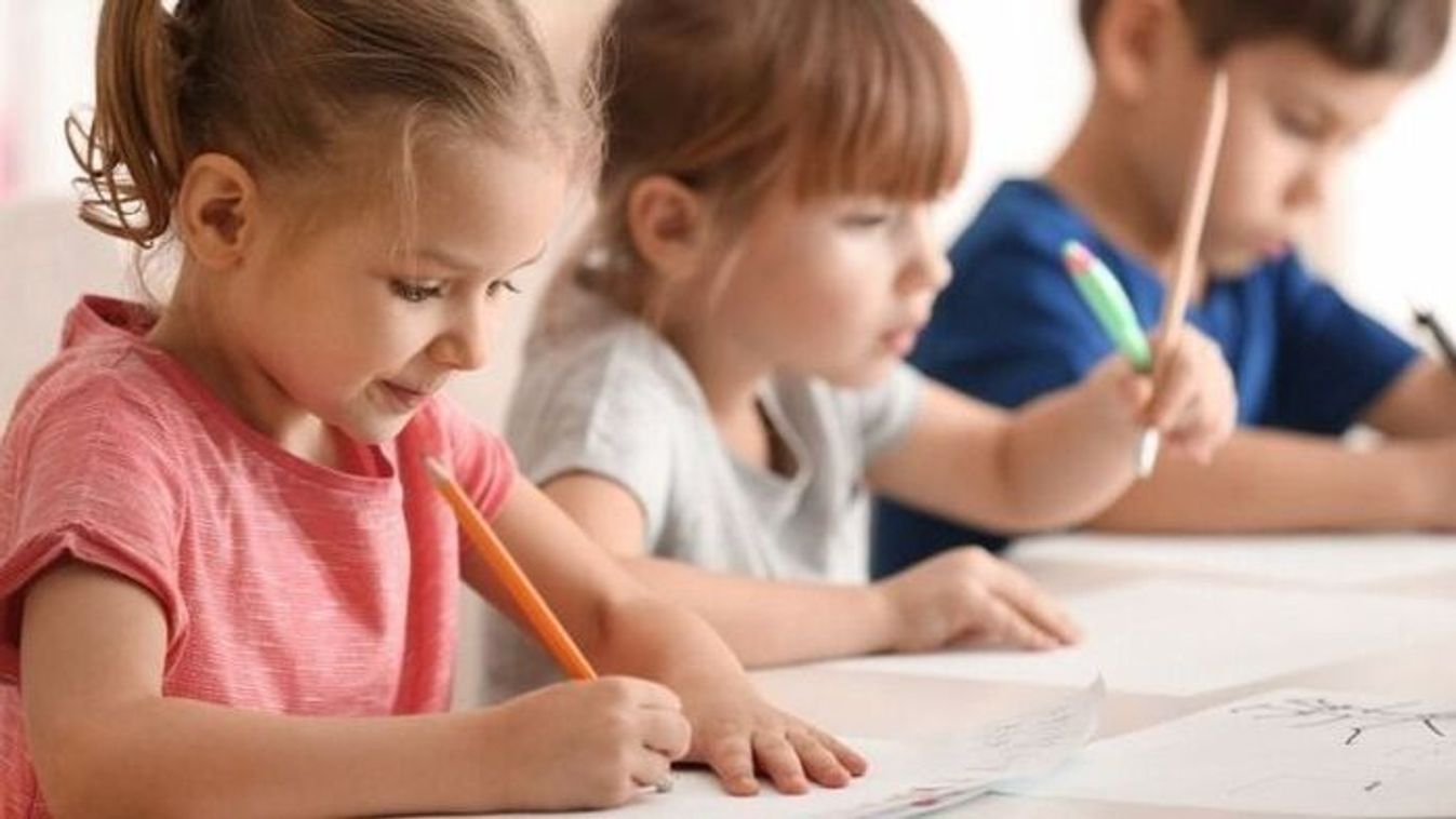 Alkotással tanít tűzbiztonságra és megelőzésre a katasztrófavédelem idén